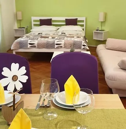 Istranova Apartment *