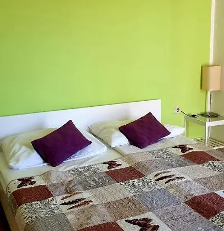 Istranova Apartment *