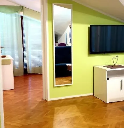 Istranova Apartment